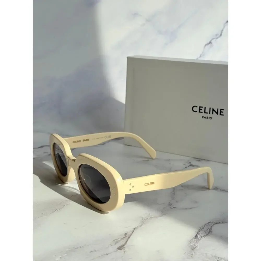 NEW Celine CL40276U Ivory White Bold Oval Sunglasses - Picture 3 of 7